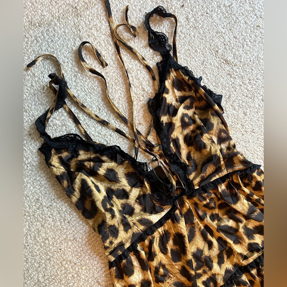 Silky leopard maxi 💓 - Picture 3 of 3